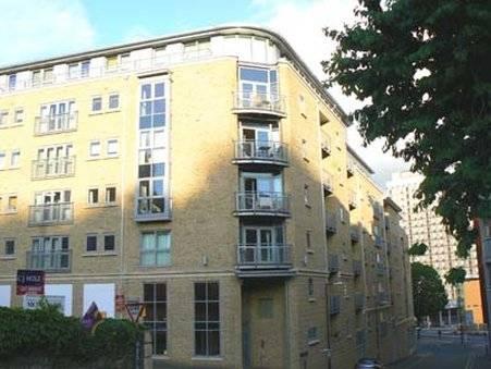 Hamilton Court From Your Hotel 4*